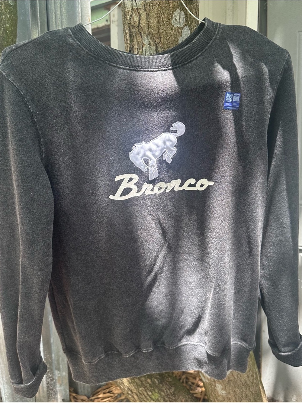Sweatshirt